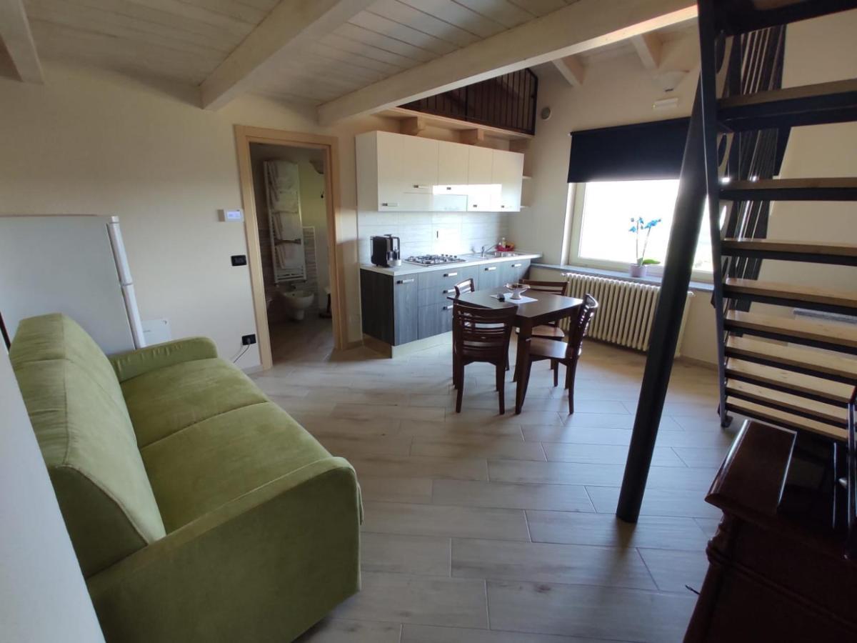 Loaz Relais Agriturismo Apartment Loazzolo Luaran gambar